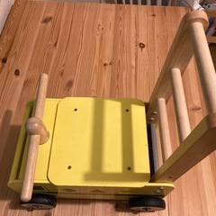 (交渉中)木製 ドクターイエロー柄 手押し車の画像