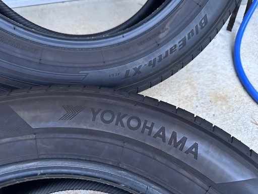 バリ山ヨコハマ　ブルーアース　235/60R18