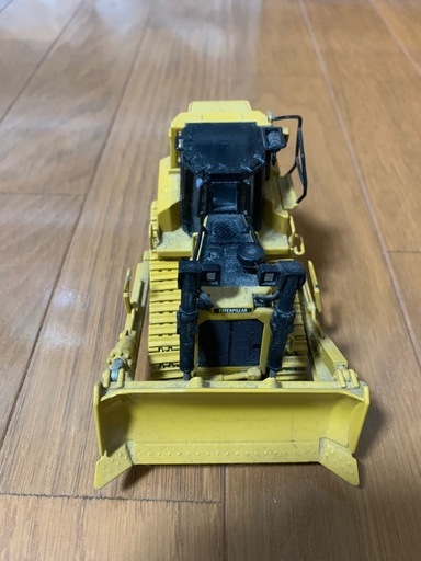 CATのブルドーザー