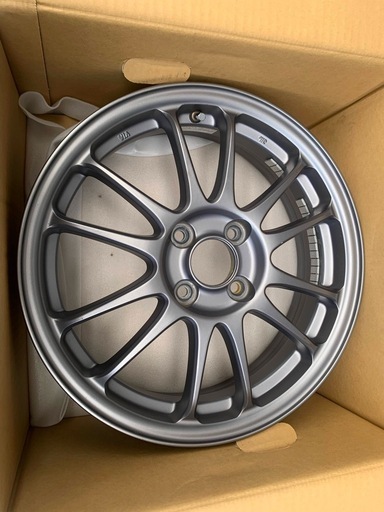 ホイール４本セット　
16×5j
