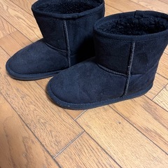 キッズ ムートンブーツ 
21.0cmの画像