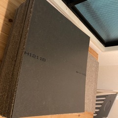 (交渉中)タイルカーペット(50cmx50cm)30枚の画像