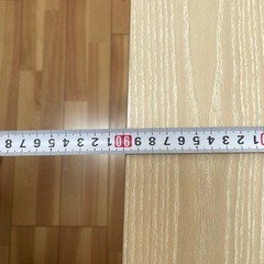 ダイニングテーブルの画像