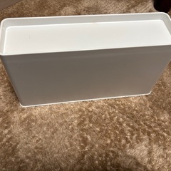 ティッシュケースの画像