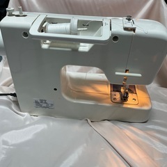 ISHIDA iSD-120K 電子ミシン LEDライト付きの画像