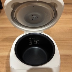炊飯器売りますの画像