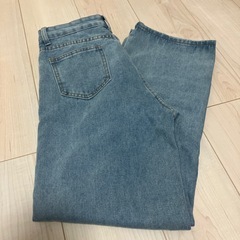 【募集中】シーイン　ストレートデニム　Mサイズ　ライトブルーの画像