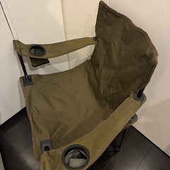 アーム付きスリムチェアの画像