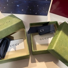 GUCCI紙袋　アクセサリー箱をセットでの画像