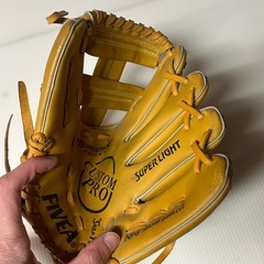 野球 グローブ
の画像