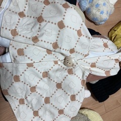 女の子帽子と大人帽子の画像