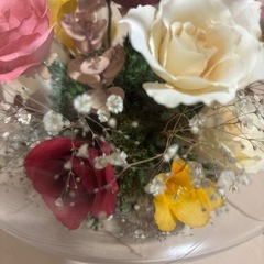 【ガラス容器】プリザーブドフラワーアレンジメントの画像