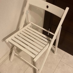 IKEA　イケア　TERJE/テリエ 折りたたみチェア ホワイトの画像