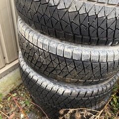 ジムニー　スタッドレスタイヤ　ブリヂストン　215/70R16の画像