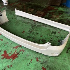 TOYOTA ヴォクシー/ノア 60系　リアバンパー　バンパー　52159-28410 純正　リヤ　自動車 パーツ　トヨタ　宮崎の画像