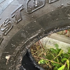 ランクル等　スタッドレス　265/70R16の画像