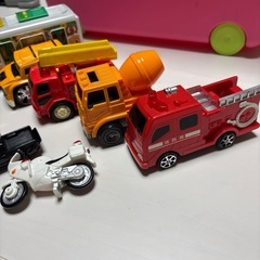 自動車 おもちゃセットの画像