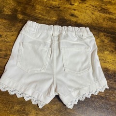 【美品】【110】白　短パン　レースありの画像