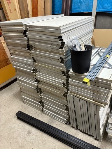 店舗用什器陳列棚一式合計21列分