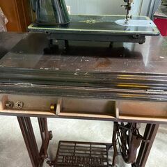 【リユースショップスパークル】No.59　アンティークミシン　SHIBAURA　昭和レトロ　ミシン台　ジャンク品　配送設置可能♪の画像