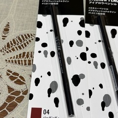 ダイソーアイブロウペンシル7本入 新品未開封
の画像