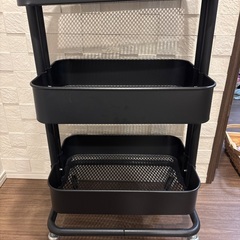 イケアIKEA ラックの画像