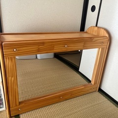 子供用のパイン材の棚の画像