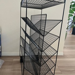 収納ラックの画像