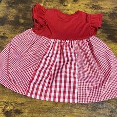 【美品】【110】赤　チェック　トップスの画像