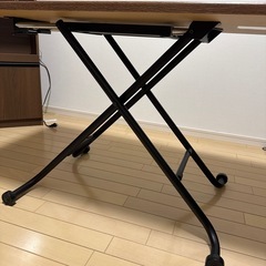 ニトリ　昇降テーブルの画像