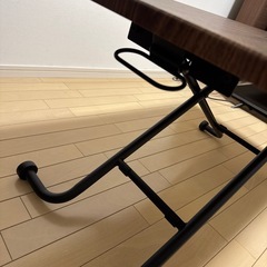 ニトリ　昇降テーブルの画像