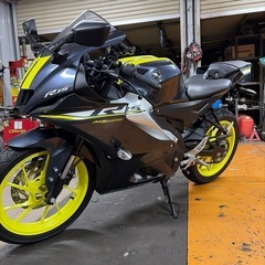 YZF R-15の画像