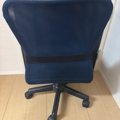 オフィスチェアーの画像