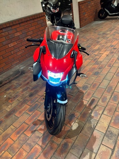 【スズキ　GSX-R125 絶好調　人気カラー　人気車両　実働車　ABS付き
