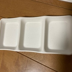 仕切りトレーの画像