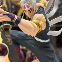 鬼滅の刃　宇髄　天元　フィギュア　27cmの画像