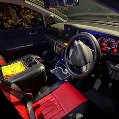 ホンダエディックス　6人乗りの画像
