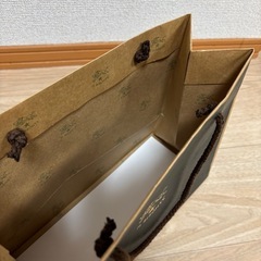 イルビゾンテ　紙袋の画像