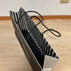 CECIL Mc BEE 紙袋の画像