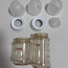 ピジョンさく乳器 電動 handy fit+ 【搾乳機/pigeon哺乳瓶2本/母乳保存パック/未使用乳首Mサイズつき】の画像