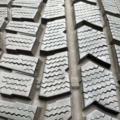 WINTER MAXX 215-55R17 スタッドレス　　4本セットの画像