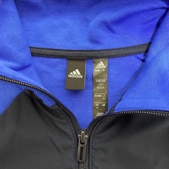 【adidas】ジャケット 140の画像