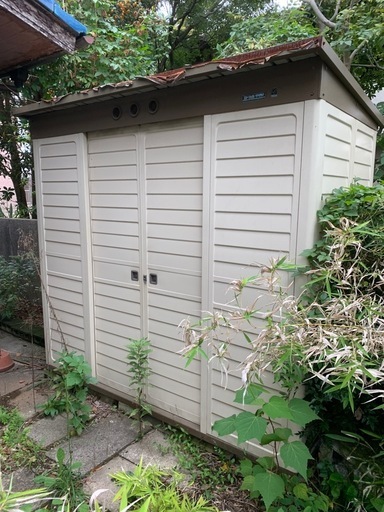 【引渡者決定済み】屋外用倉庫　引取り限定！