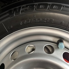 ★【145/80R12サイズ：エブリイバンなどの軽バンに適合するスタッドレスタイヤ4本セット】★美品★の画像