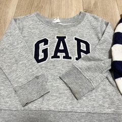 ⭐︎受渡し決定⭐︎80 GAP H&M ニット　トレーナーの画像