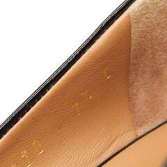 フェラガモ パンプス ヴァラリボン 靴イタリア製 7.5サイズFERRAGAMOの画像