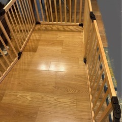 ベビーサークル　木製8枚　ベビーフェンス
　ベビー用品の画像