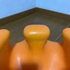◆【定価1万円】Bumbo バンボ ベビーチェア オレンジ◆の画像