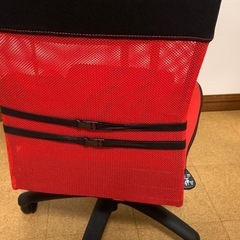 Bauhutte RS-200 ゲーミングチェア　ブラックレッドの画像