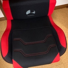 Bauhutte RS-200 ゲーミングチェア　ブラックレッドの画像